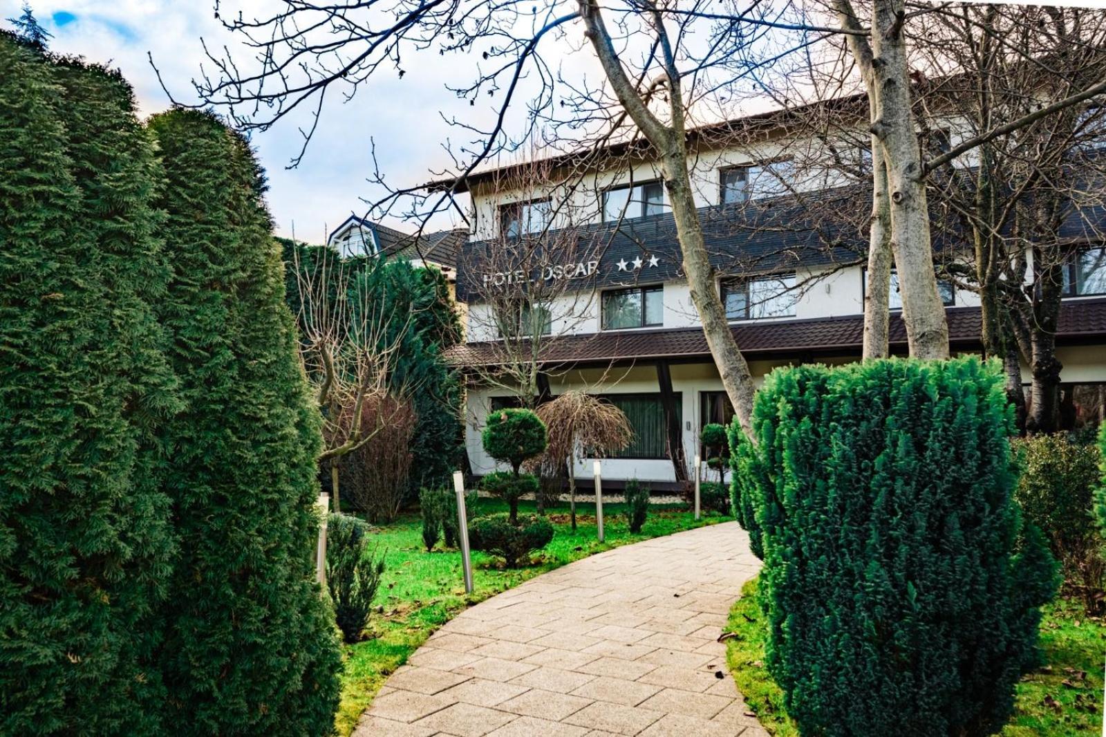 Pensiunea Oscar Câmpina Exterior foto